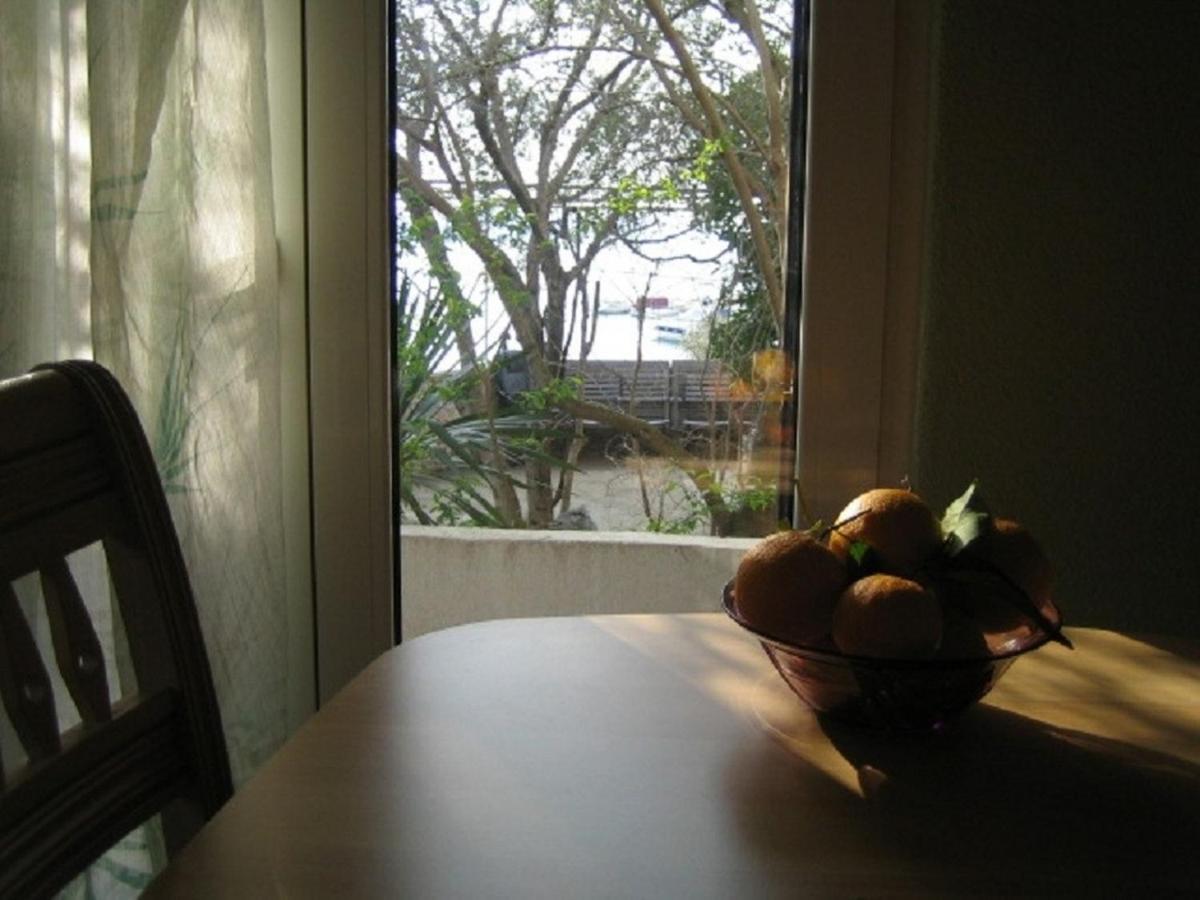 Apartments Doria - 20M From Beach โตรกีร์ ภายนอก รูปภาพ